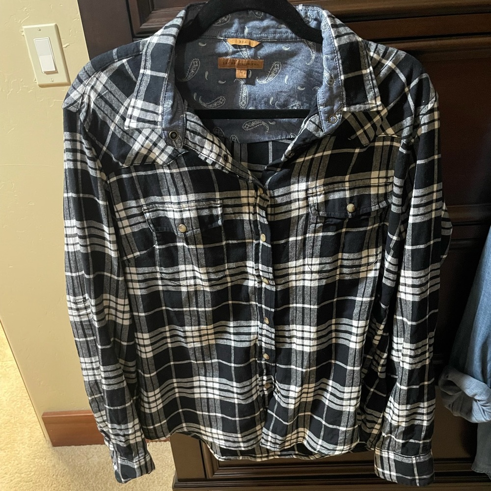 Black and white plaid flannel